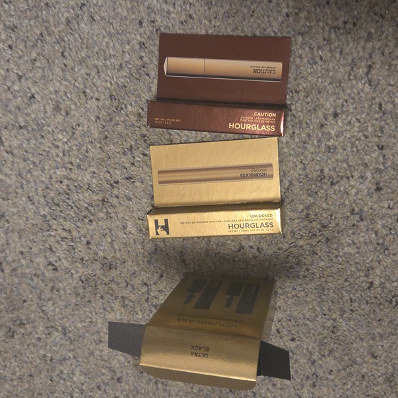 Nwot Hourglass Unlocked And Caution Mascara - Picture 3 of 3